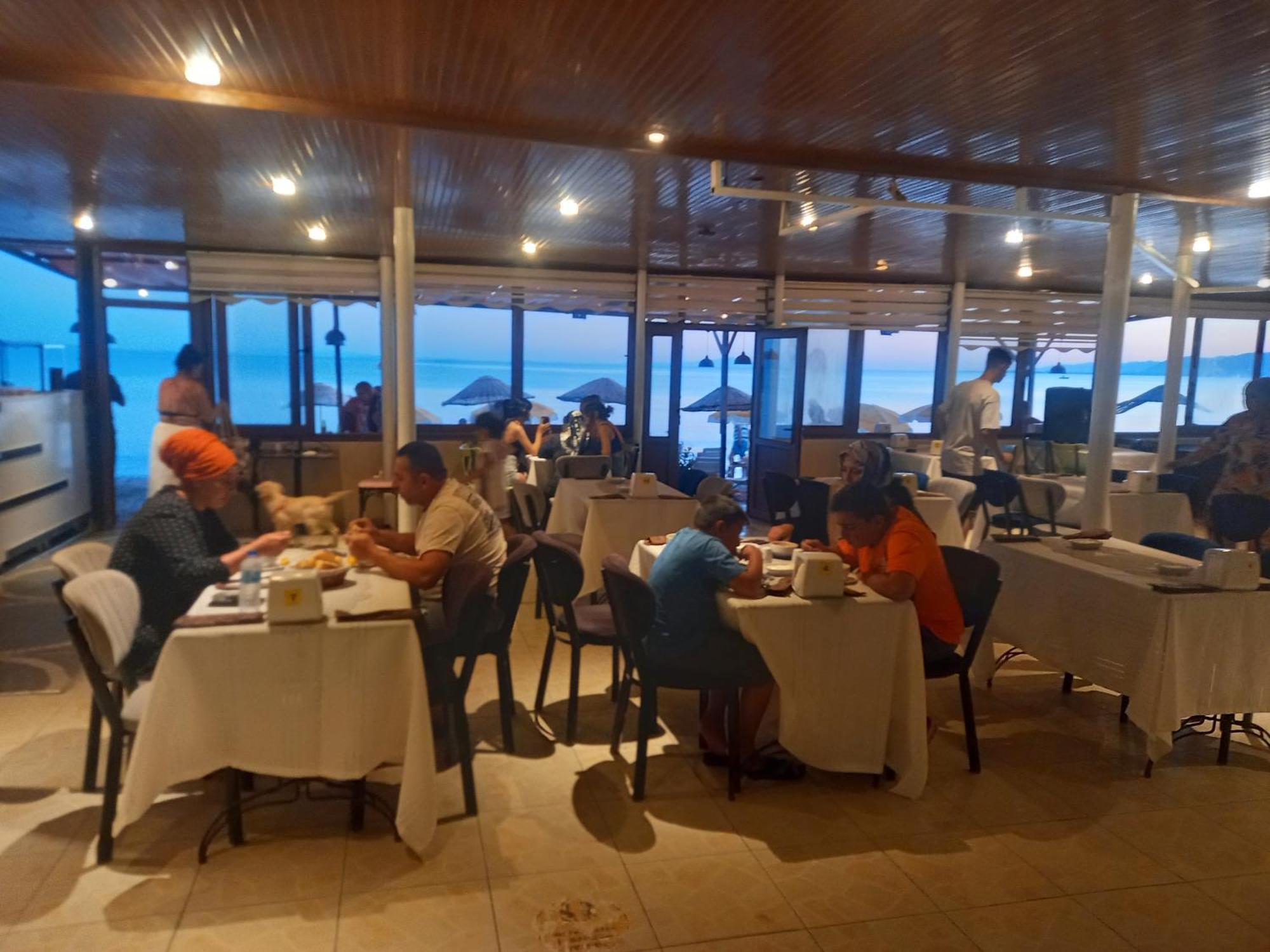 Paradise Hotel Akcay Edremit  Exterior photo